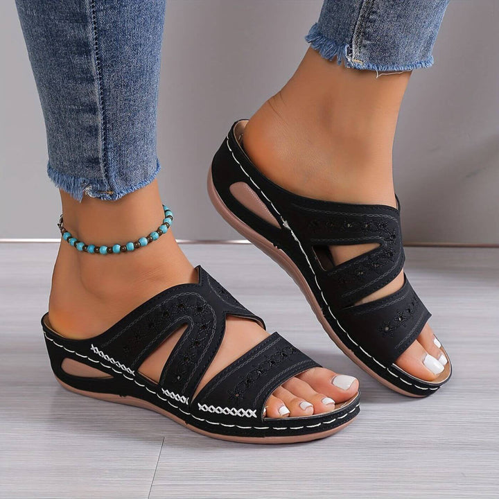 Alina™ - Rutschfeste orthopädische Sandalen