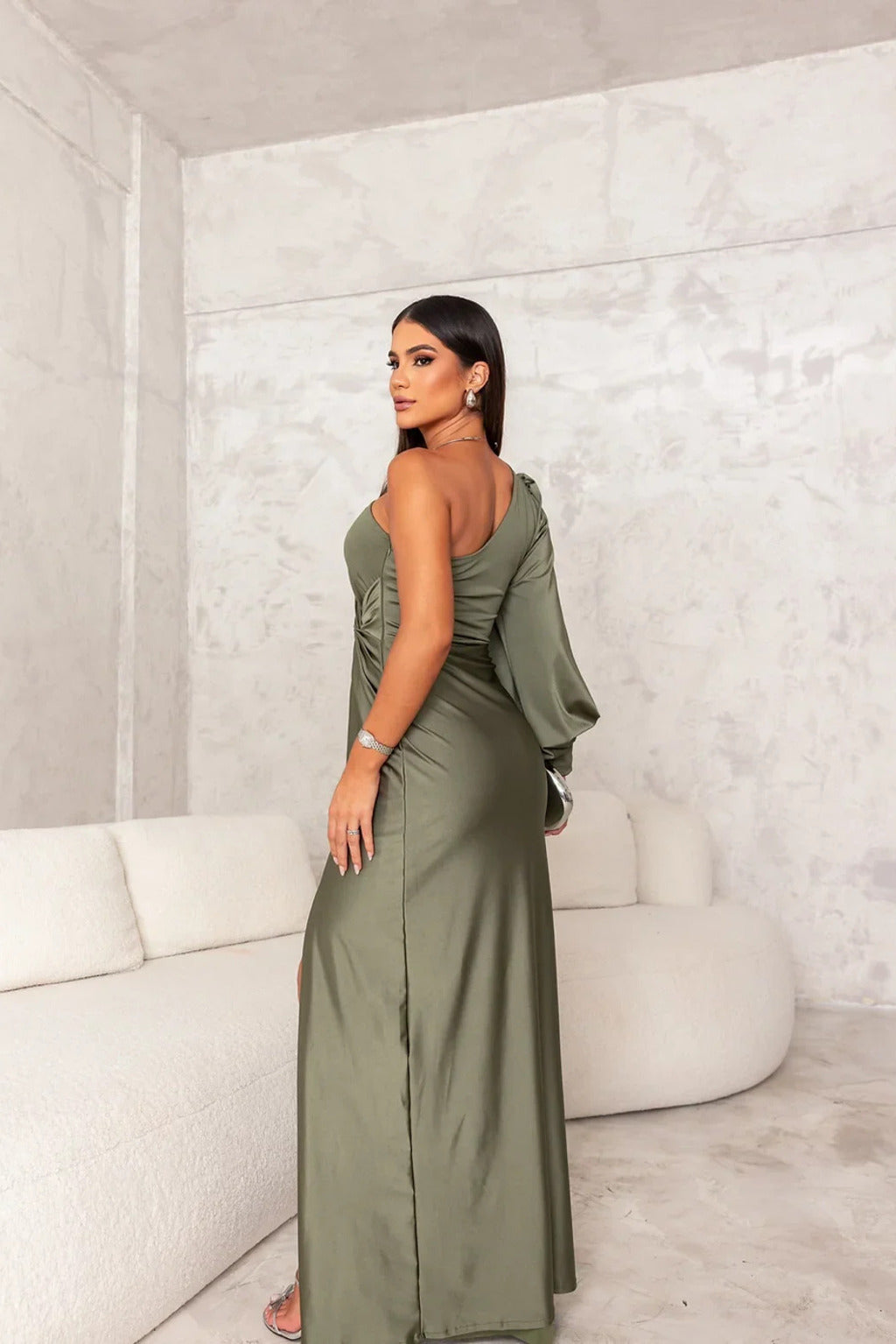 Elsa - Elegantes Kleid mit Finesse